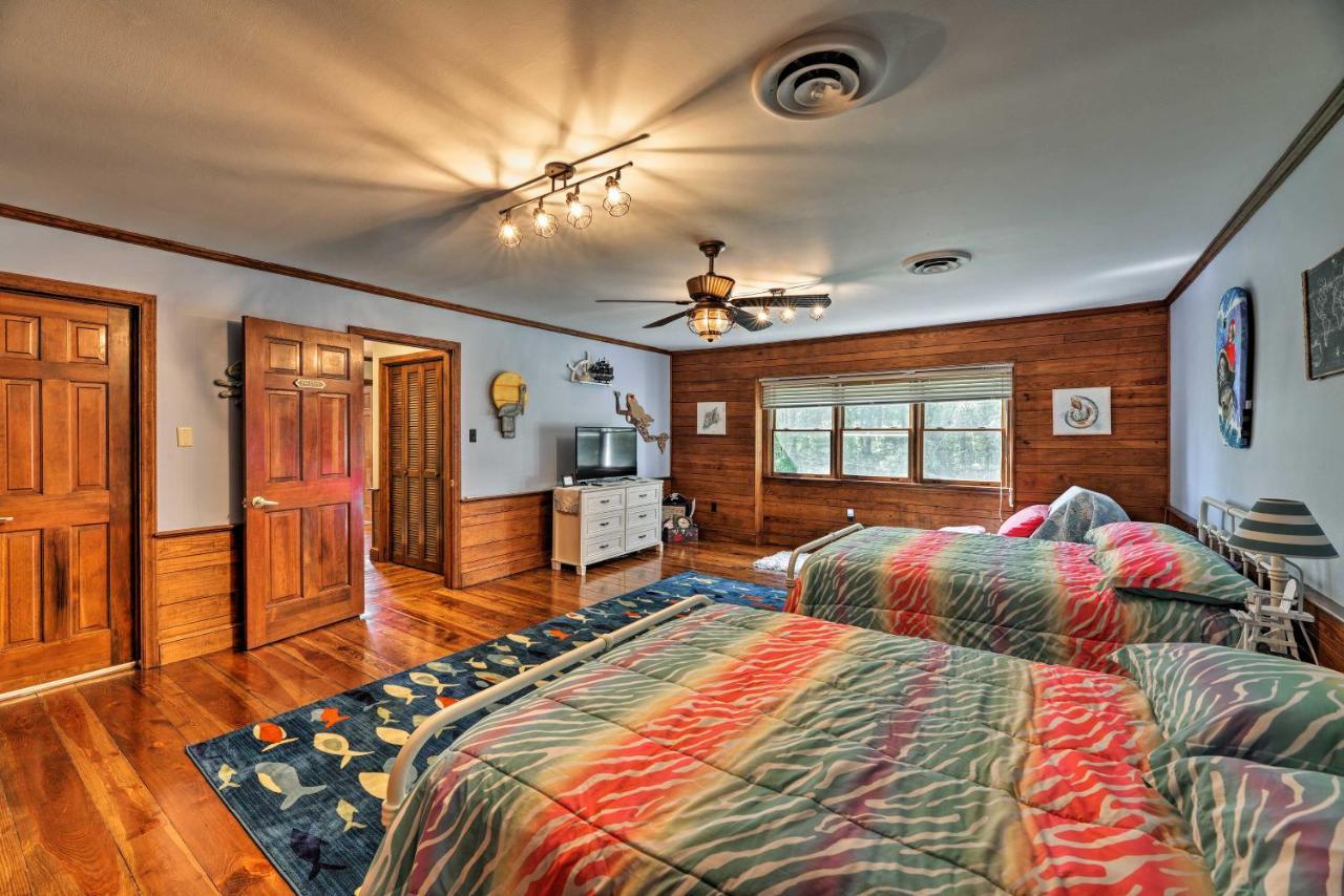 Bayfront Blounts Creek Home Private Beach And Dock! Whichard Beach Екстериор снимка