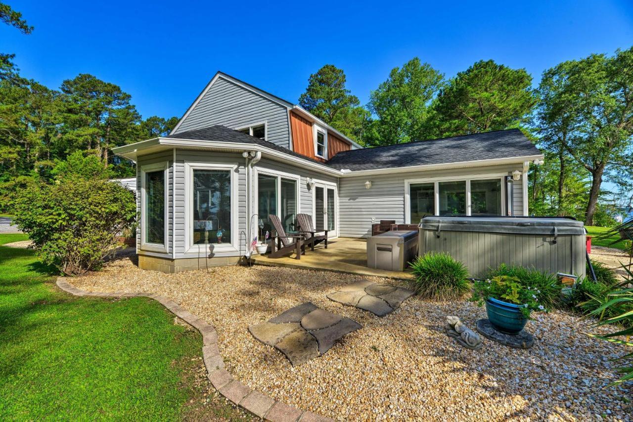 Bayfront Blounts Creek Home Private Beach And Dock! Whichard Beach Екстериор снимка