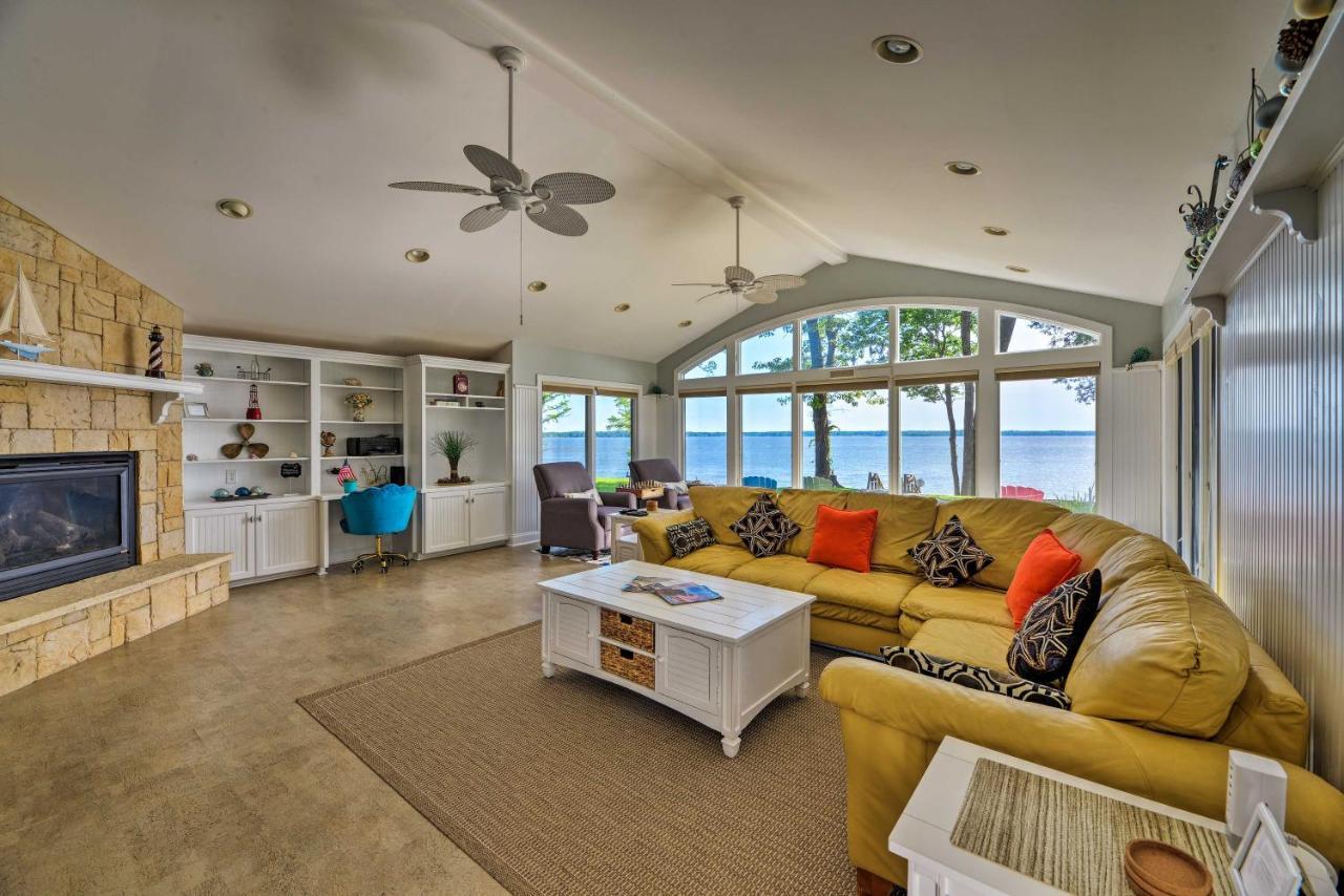 Bayfront Blounts Creek Home Private Beach And Dock! Whichard Beach Екстериор снимка